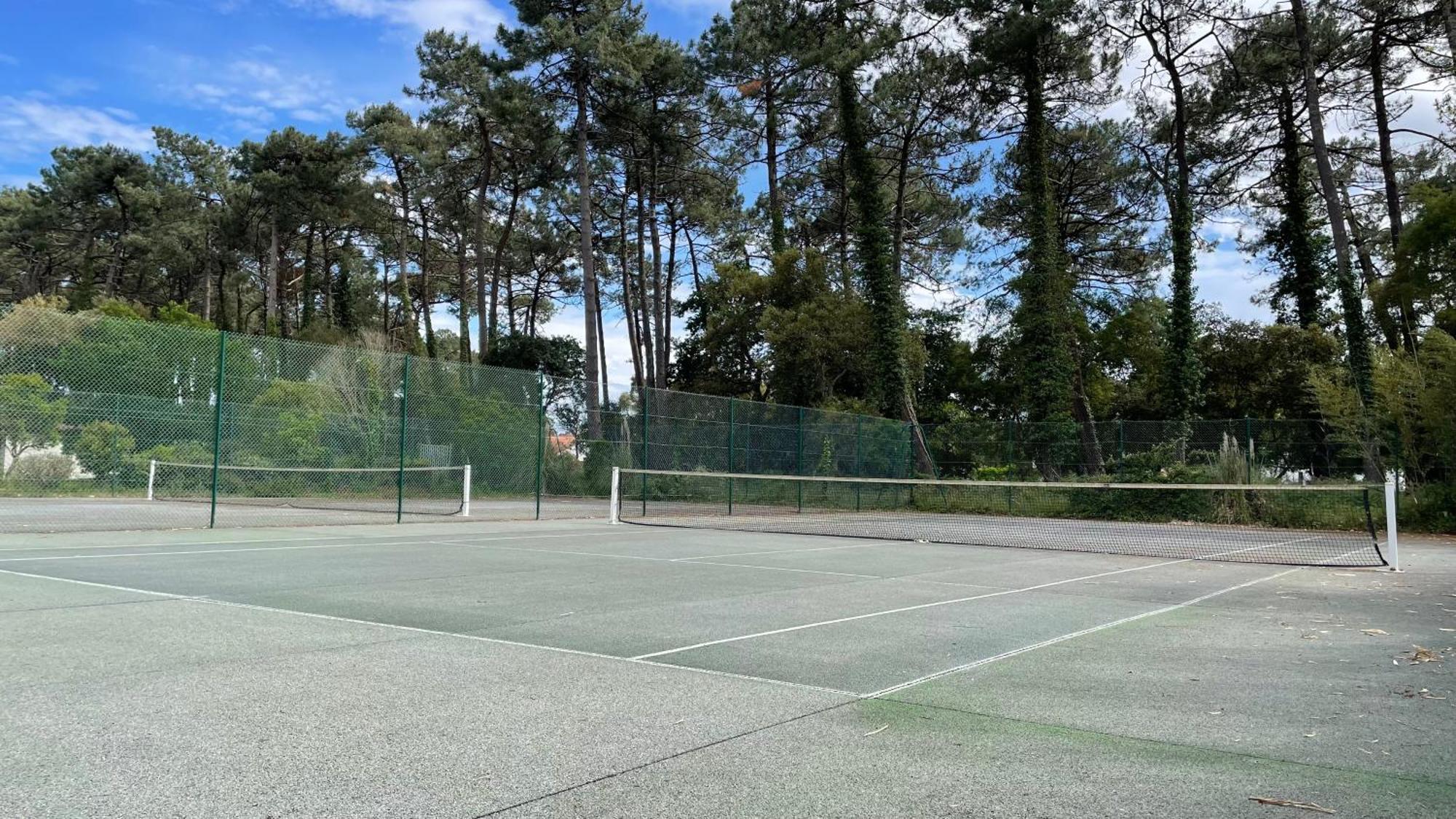 Chalet Paisible A La Plage, Piscine Et Tennis 온드라스 외부 사진