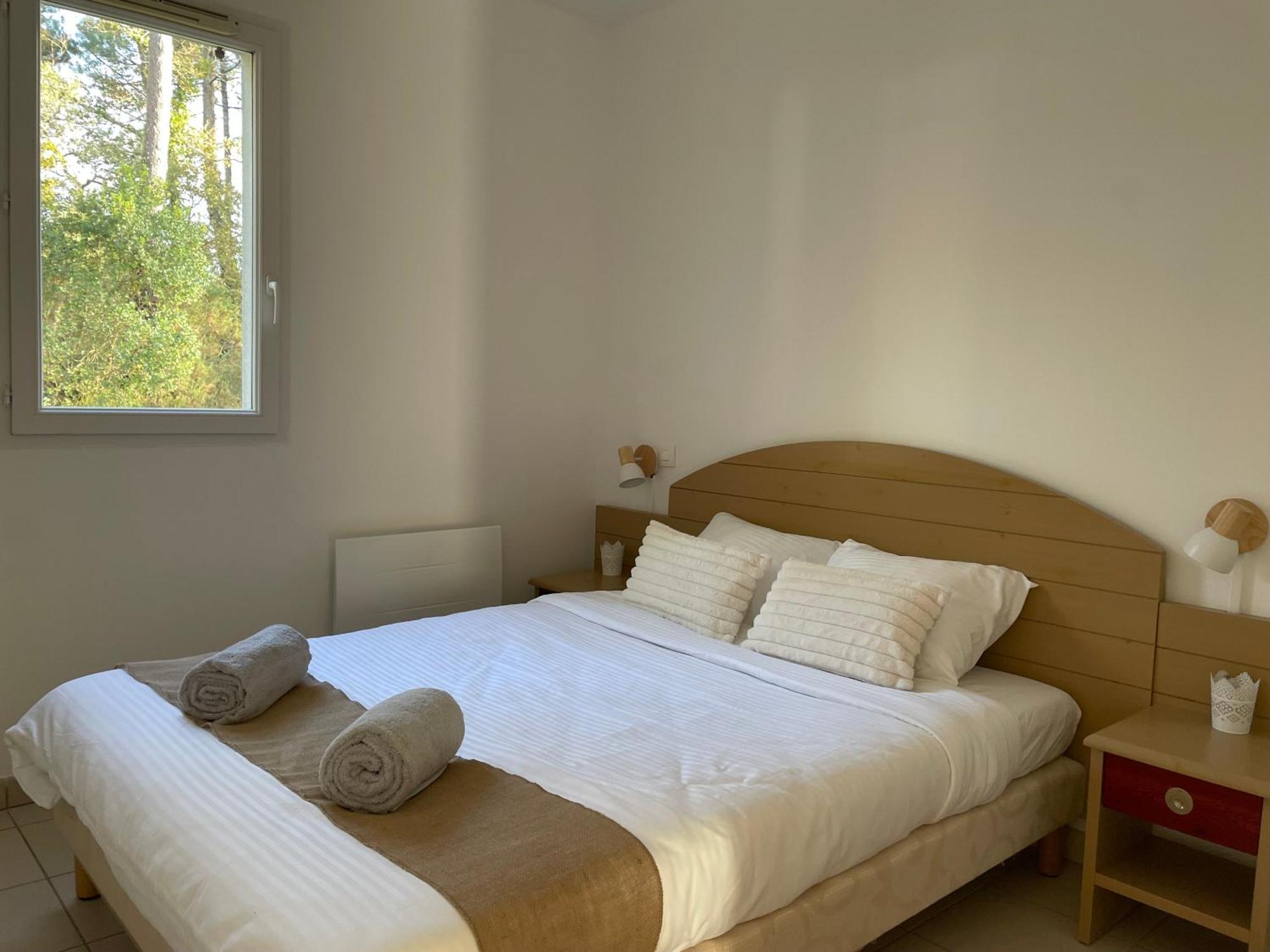 Chalet Paisible A La Plage, Piscine Et Tennis 온드라스 외부 사진