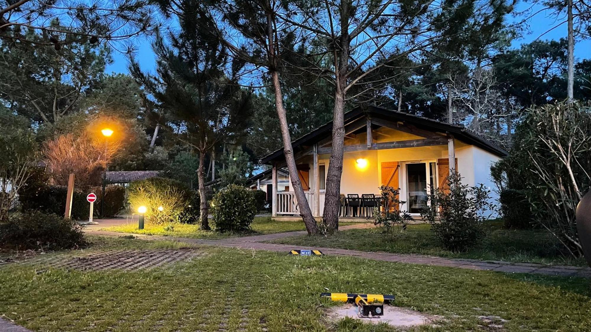Chalet Paisible A La Plage, Piscine Et Tennis 온드라스 외부 사진